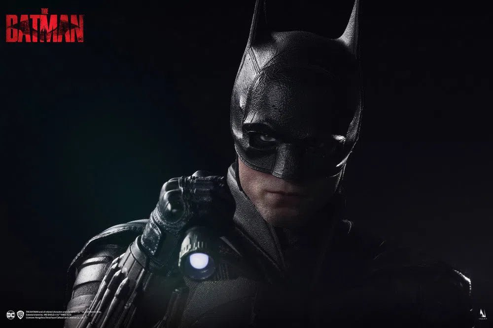 Batman & Bruce Wayne Deluxe Set: With Bat Signal: Queen Studios X Inart: Queen Studios