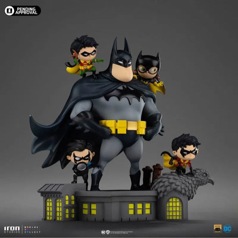 Batman: Batman Family: Animated Icons: 1/10 Art Scale Iron Studios