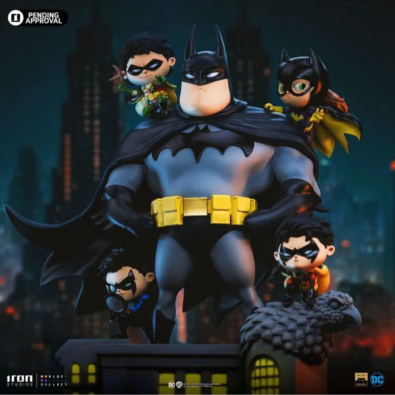 Batman: Batman Family: Animated Icons: 1/10 Art Scale Iron Studios