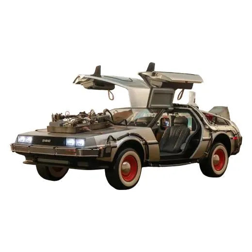 Delorean Time Machine: Back To The Future Part III - Hot Toys Action Figure