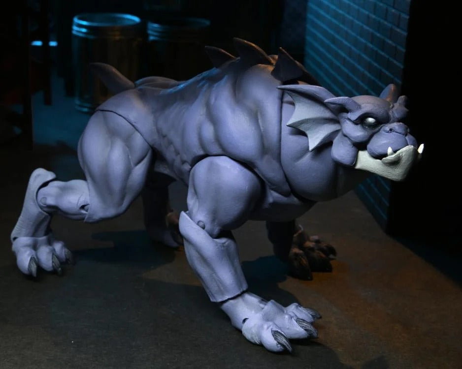 Gargoyles: Bronx (Closed Wings): Ultimate 7 Inch: Action Figure - Neca Action Figure