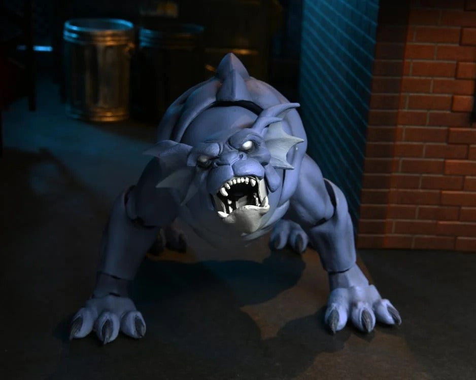 Gargoyles: Bronx (Closed Wings): Ultimate 7 Inch: Action Figure - Neca Action Figure