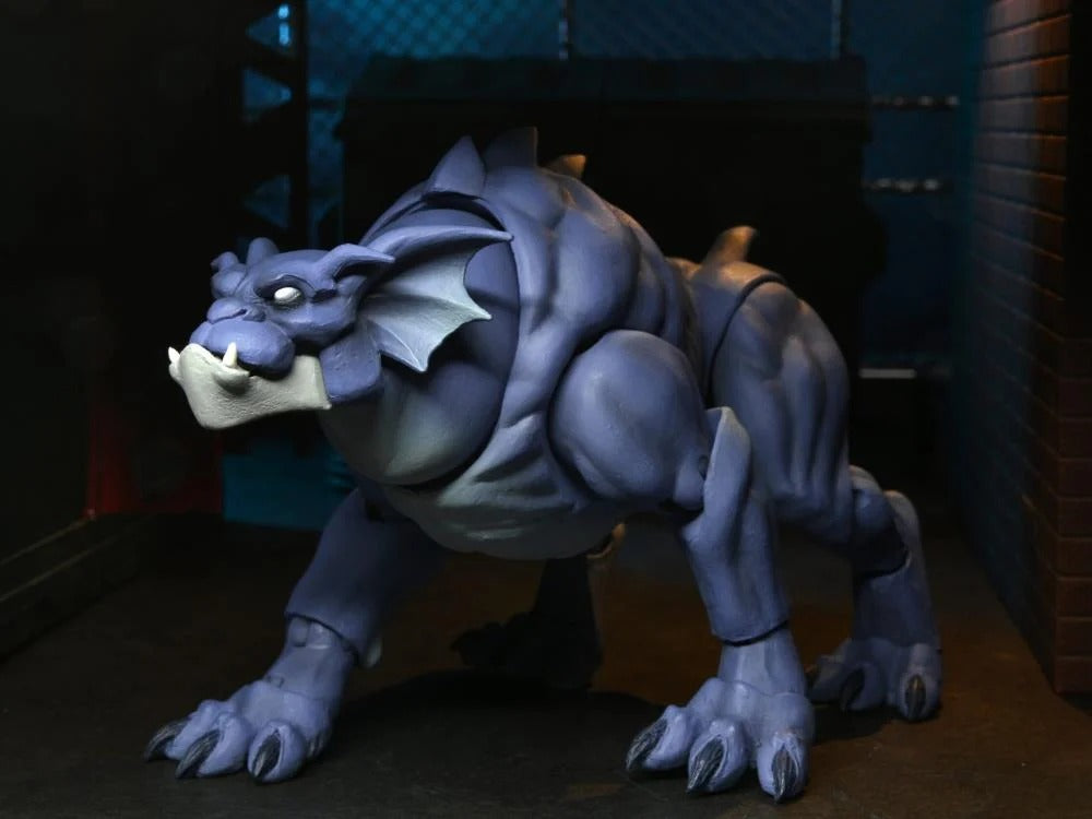 Gargoyles: Bronx (Closed Wings): Ultimate 7 Inch: Action Figure - Neca Action Figure