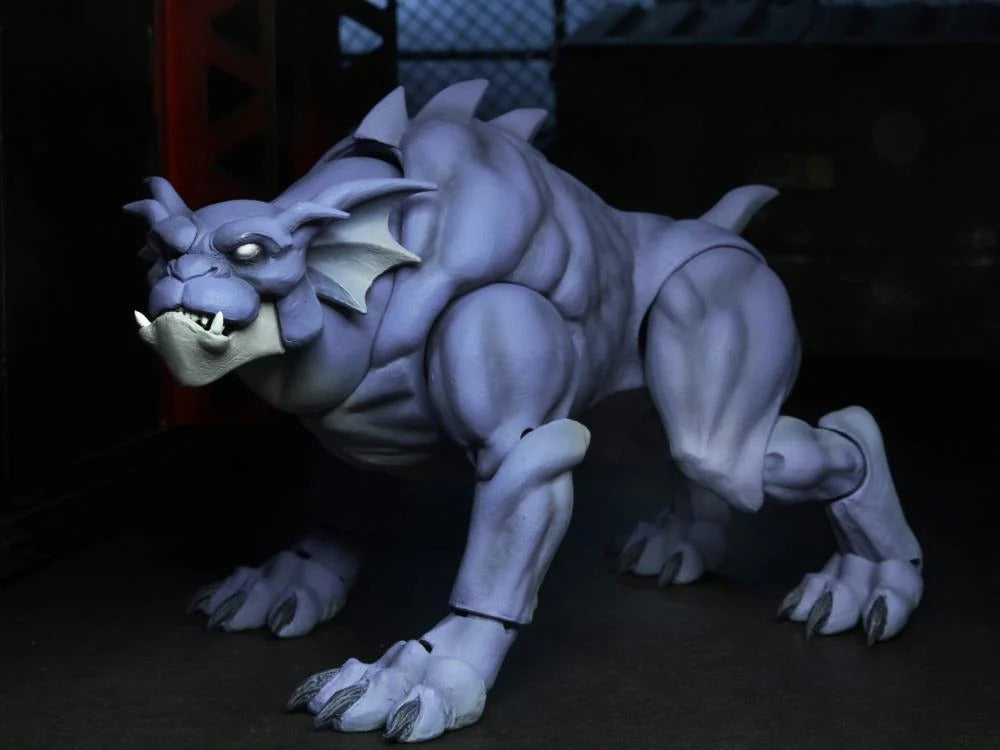 Gargoyles: Bronx (Closed Wings): Ultimate 7 Inch: Action Figure - Neca Action Figure