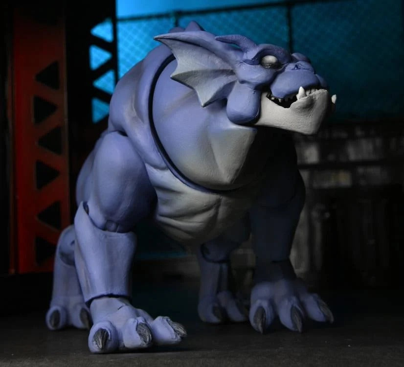 Gargoyles: Bronx (Closed Wings): Ultimate 7 Inch: Action Figure - Neca Action Figure