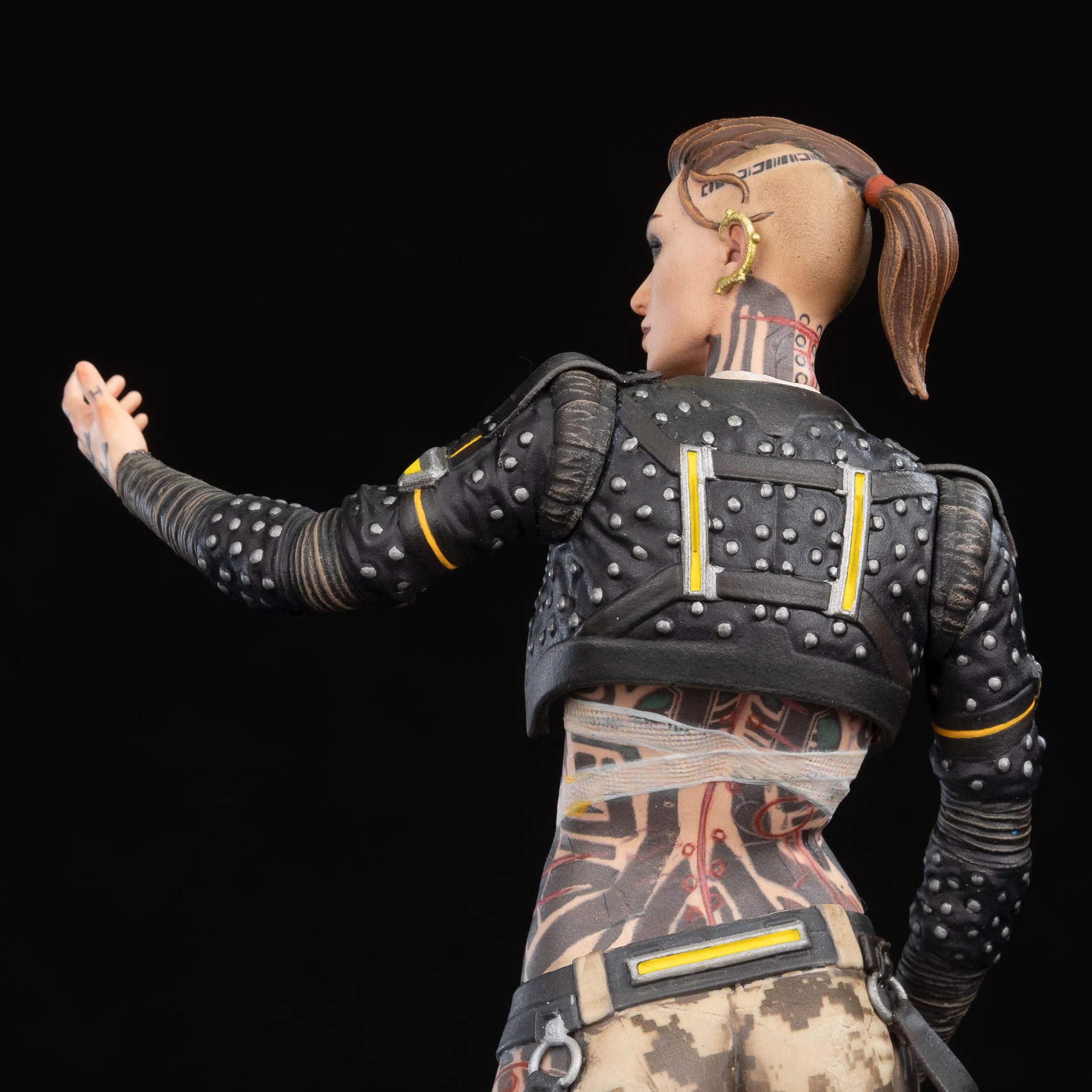 Mass Effect 3: Jack: PVC Statue: Dark Horse: 20cm Dark Horse