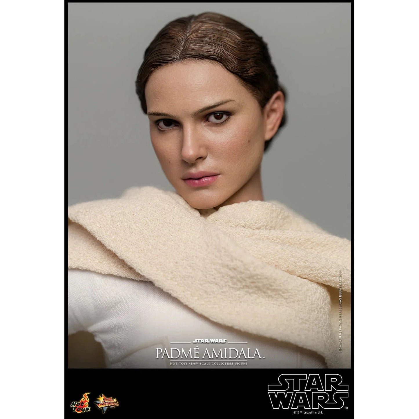 Padme Amidala: Star Wars Episode II: Attack Of The Clones - Hot Toys Action Figure