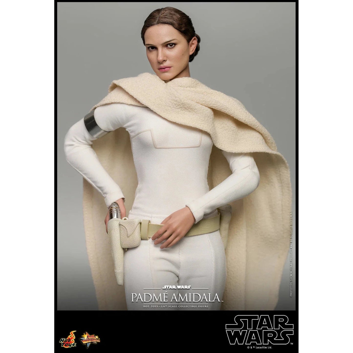 Padme Amidala: Star Wars Episode II: Attack Of The Clones - Hot Toys Action Figure