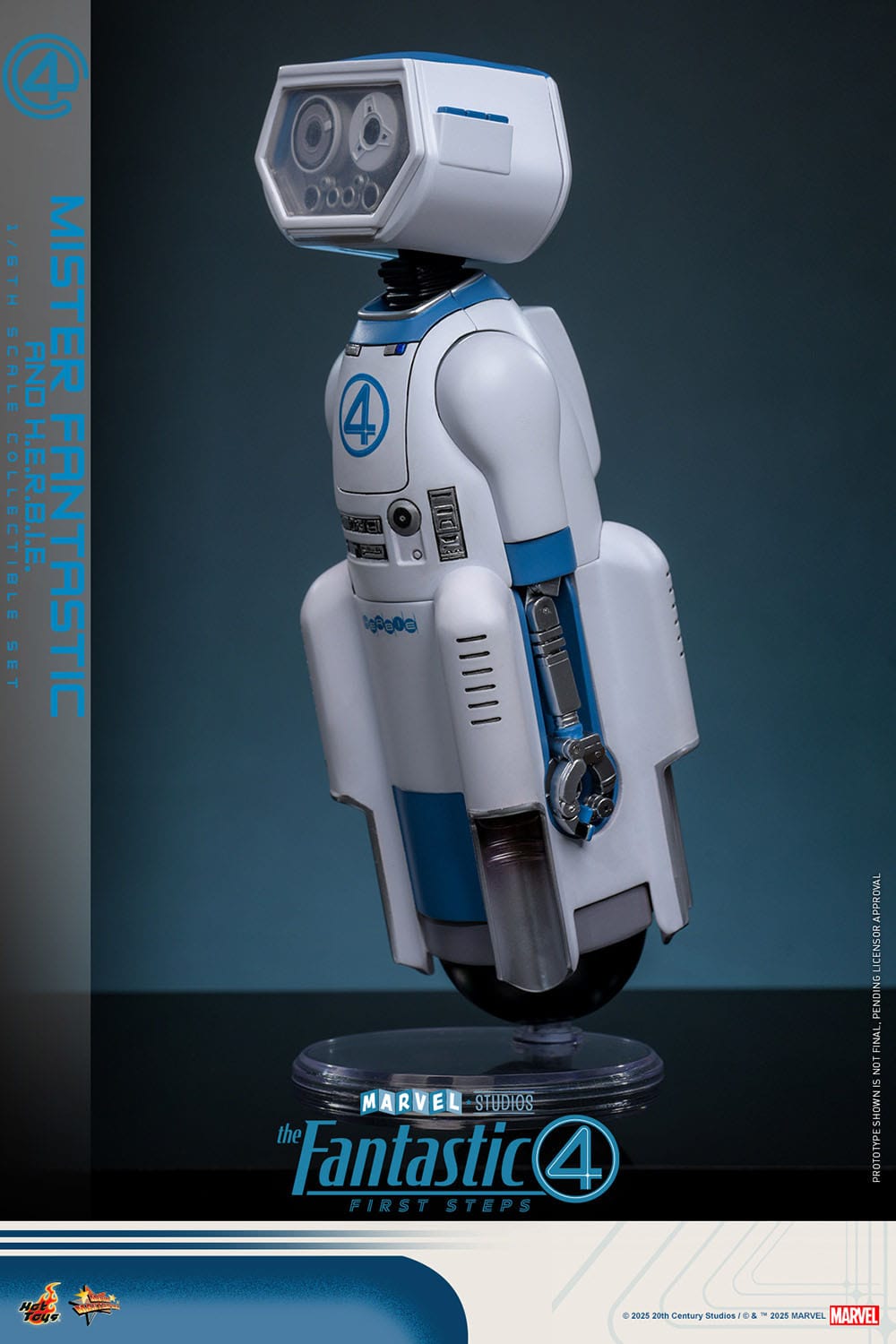 The Fantastic Four: First Steps: Mr Fantastic & H.E.R.B.I.E: 1/6th Scale Action Figure - Hot Toys Action Figure