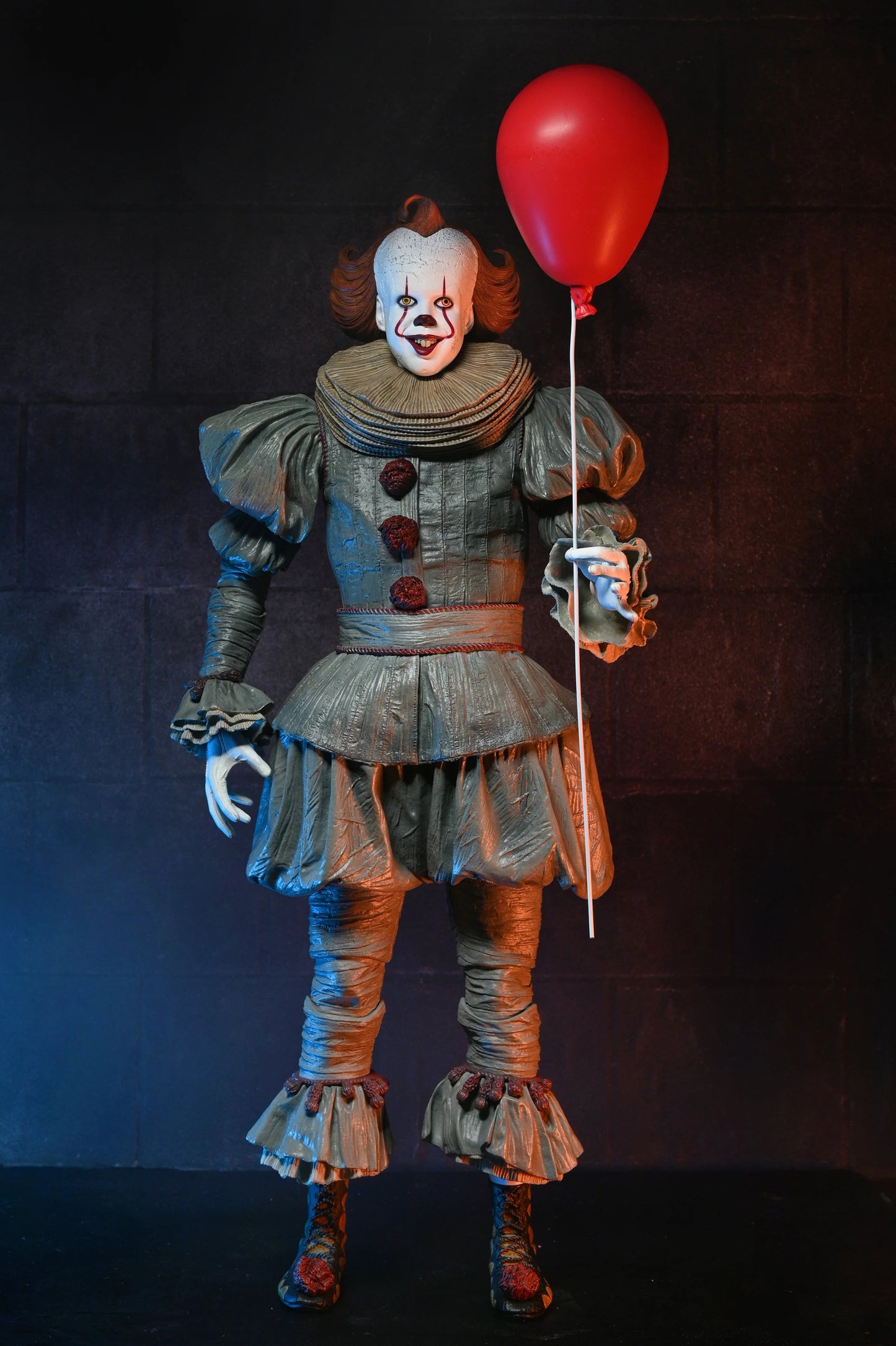 IT: Welcome to Derry: Pennywise: 1/4 Scale Action Figure