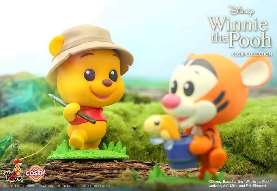 Disney Cosbi Mini Figures Winnie the Pooh 8 cm Blind Box Display Box Qty 8