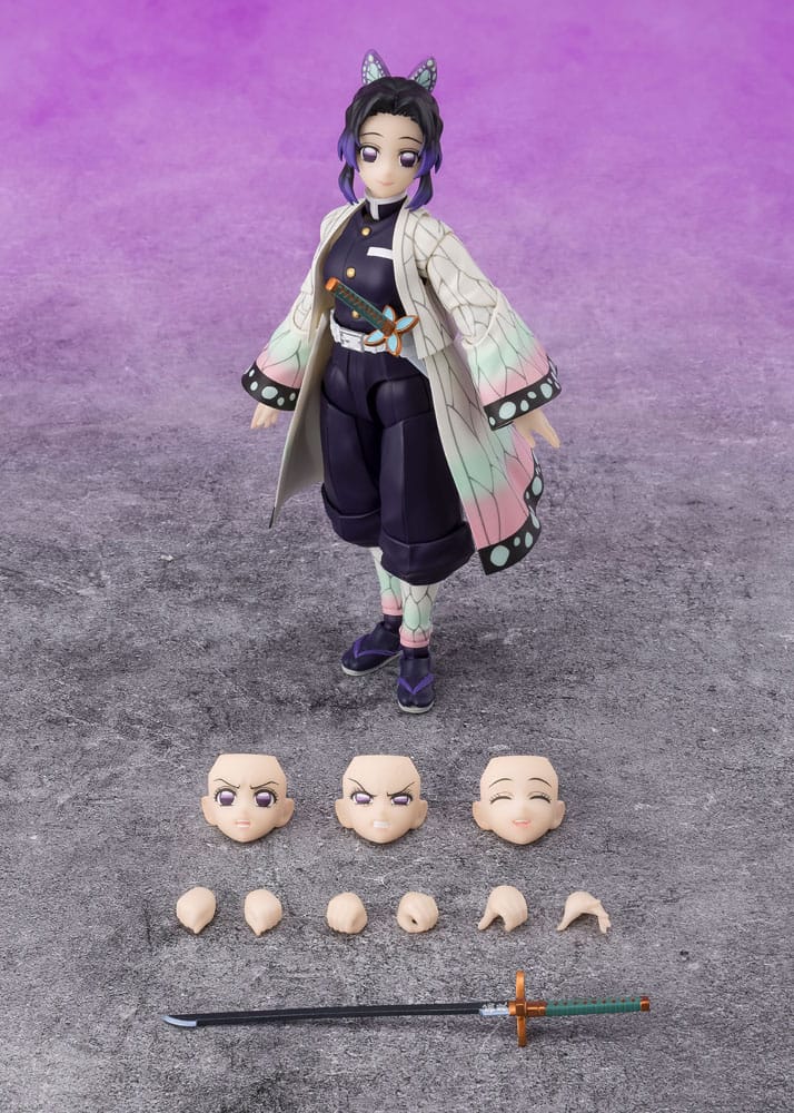 Demon Slayer: Kimetsu no Yaiba S.H.Figuarts Action Figure Shinobu Kocho 13 cm - Bandai Tamashii Nations Action Figures