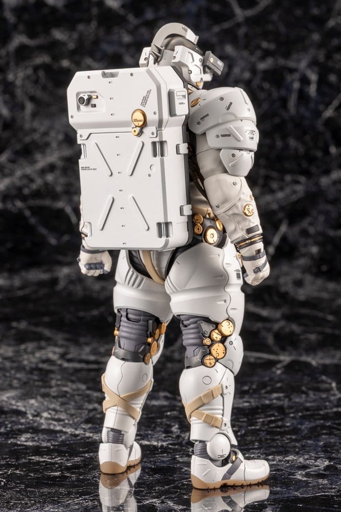 Kojima Productions Plastic Model Kit Ludens - Kotobukiya Model Kits