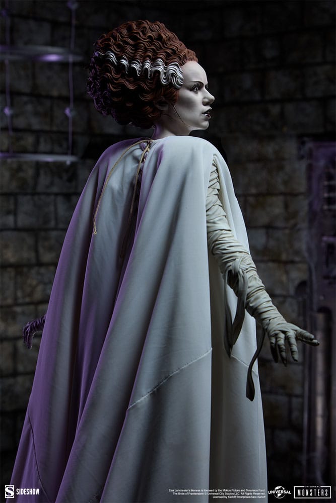 Bride of Frankenstein Premium Format Mixed Media Statue The Bride of Frankenstein (Fabric Costume) 55 cm - Sideshow Collectibles Statues & Busts