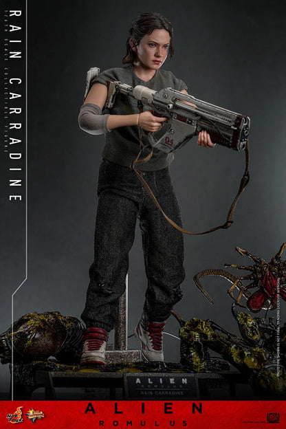 Alien: Romulus: Rain Carradine: 1/6th Scale Action Figure - Hot Toys Action Figure