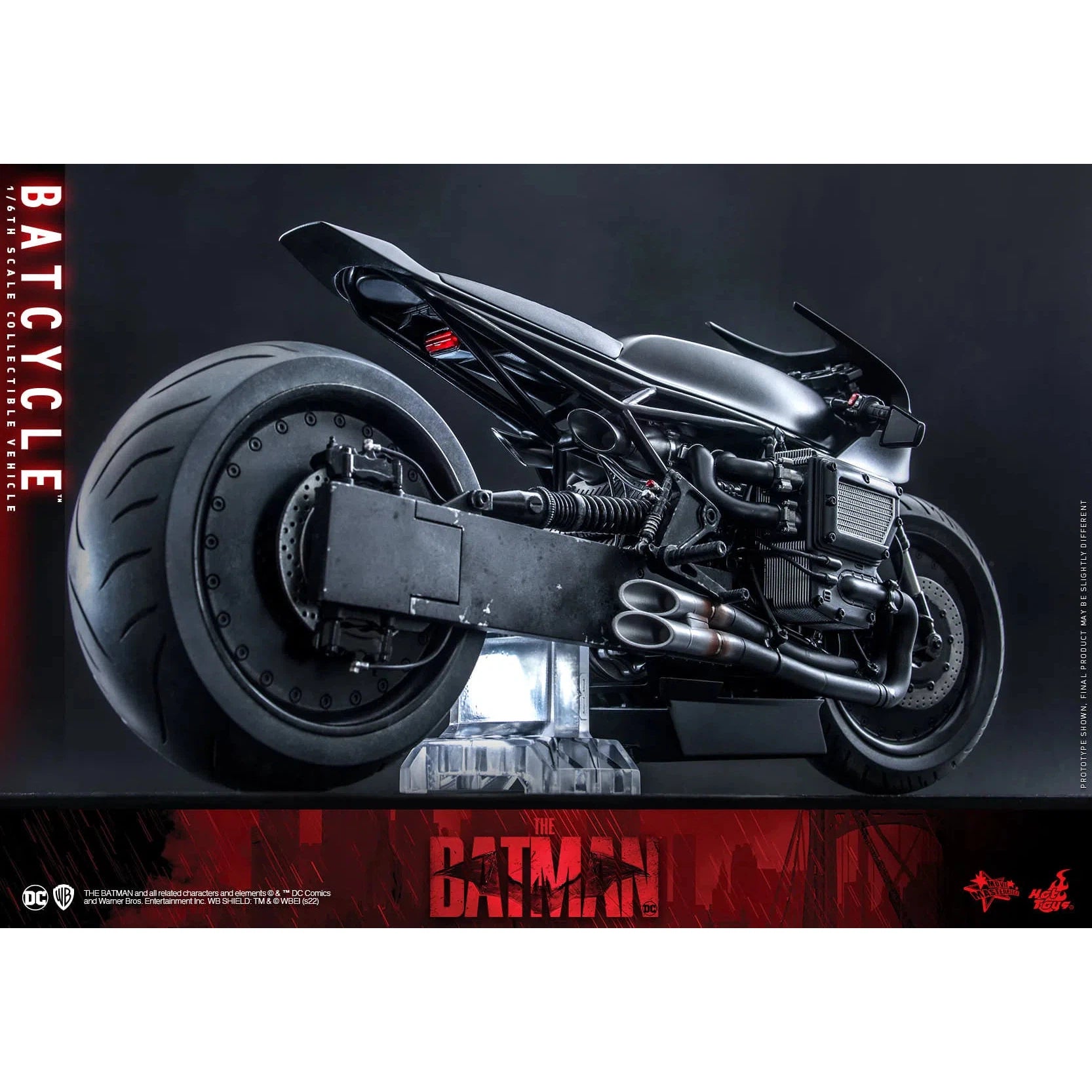 Batcycle: The Batman: DC Comics: MMS642 Hot Toys