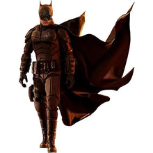 Batman : The Batman: DC Comics: MMS638 - Hot Toys Action Figure