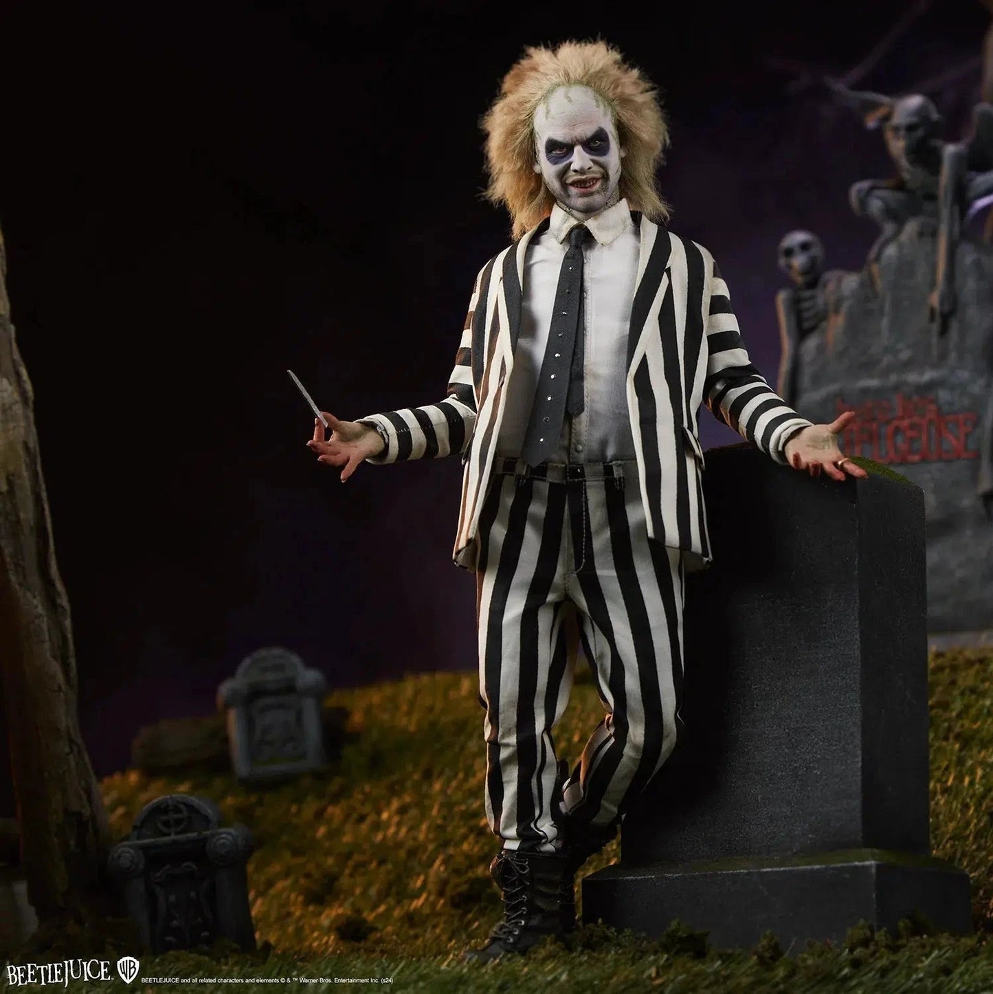 Beetlejuice: Sideshow Figure - Sideshow Collectibles Action Figure