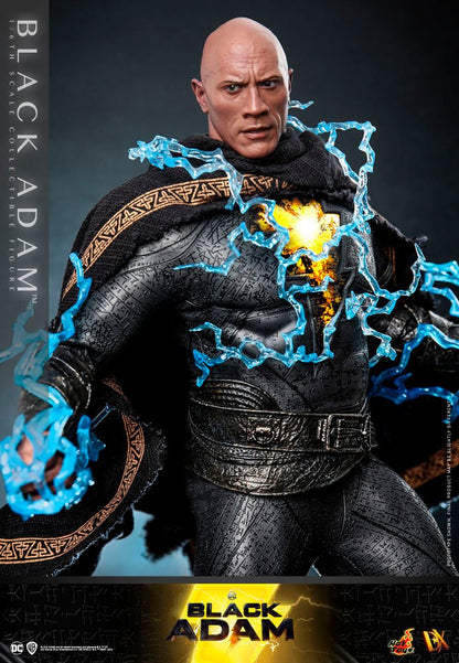 Black Adam: Black Adam (Deluxe): 1/6 - Hot Toys Action Figures