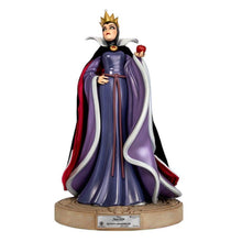 Disney: Snow White and the Seven Dwarfs: Queen Grimhilde: Master Craft Statue - Beast Kingdom Toys Statue