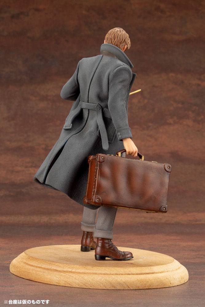 Fantastic Beasts 2 ARTFX+ PVC Statue 1/10 Newt Scamander - Kotobukiya Statue