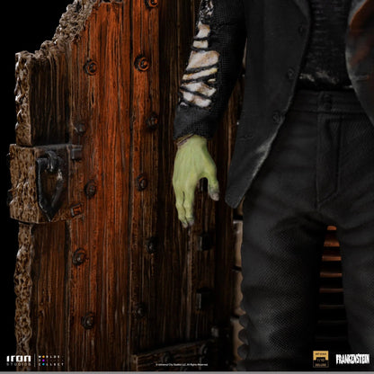 Frankenstein: Universal Monsters: Deluxe: Art Statue 1/10 - Iron Studios Statue
