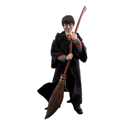 Harry Potter & The Sorcerers Stone: Harry Potter Figure - Star Ace Action Figures