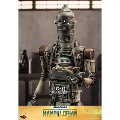IG-12: With Accessories: Star Wars: The Mandalorian - Hot Toys Action Figure