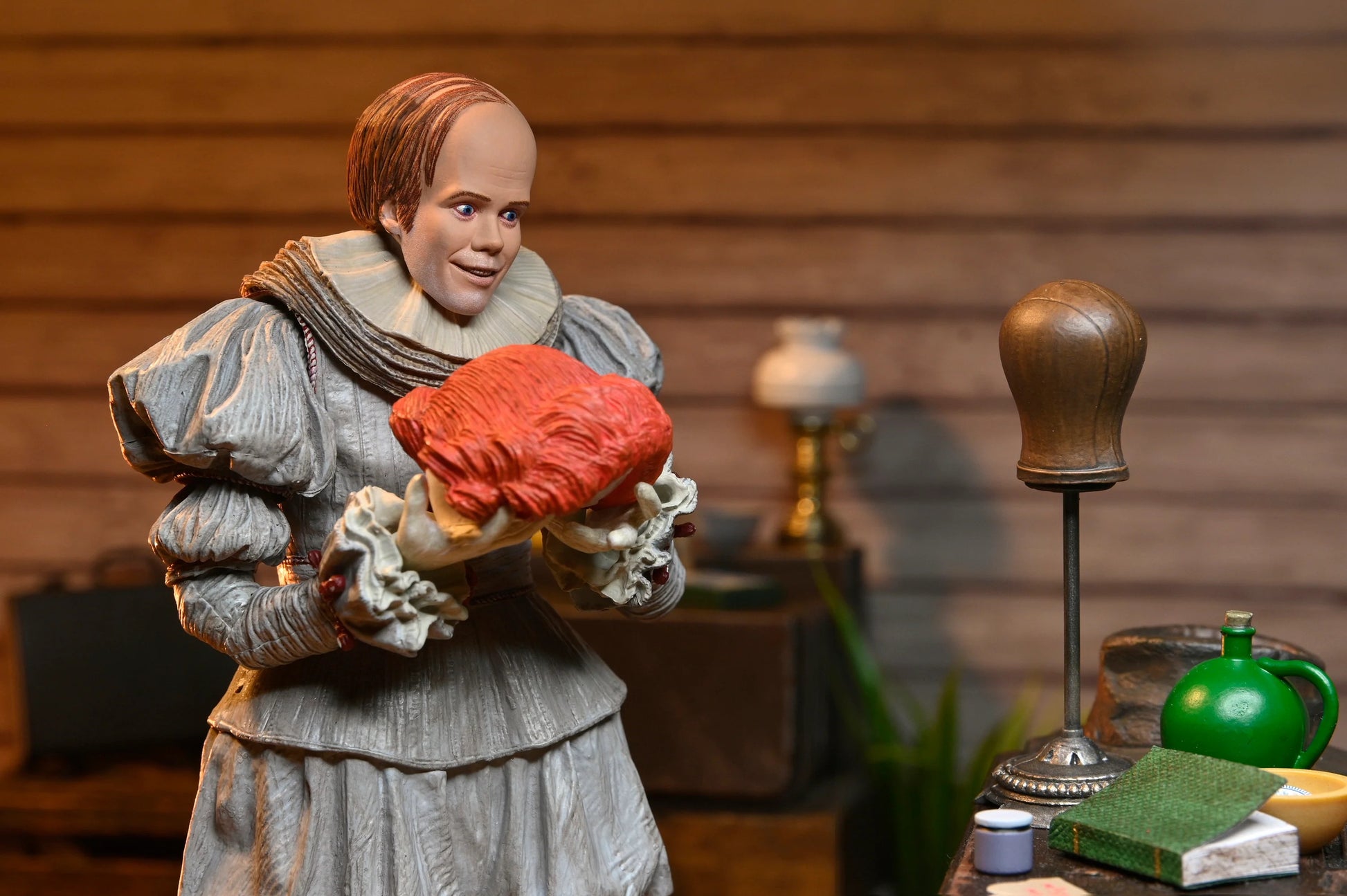 IT: Welcome to Derry: Bob Gray as Pennywise: Ultimate 7 Inch: Action Figure - Neca Action Figure