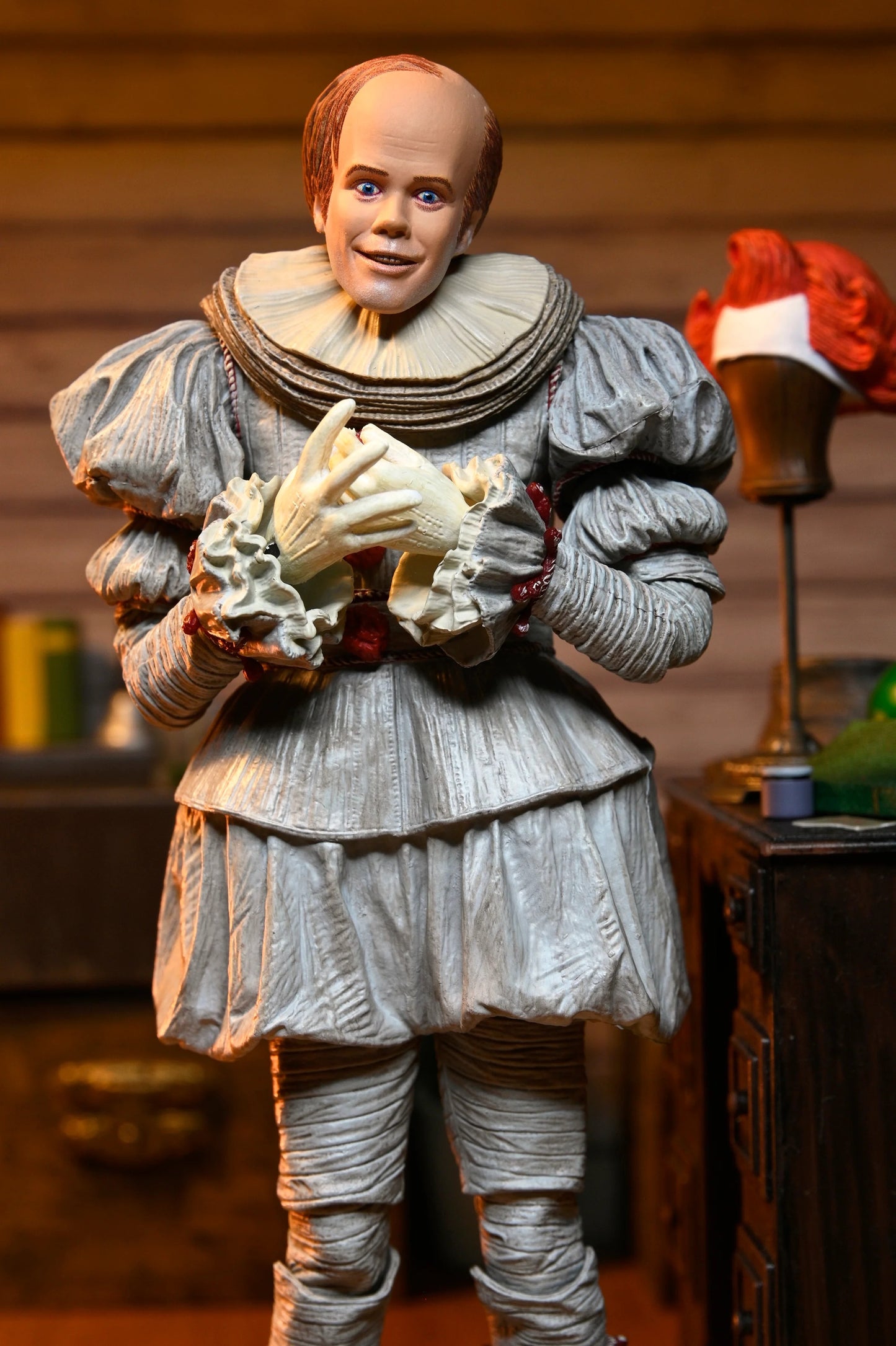 IT: Welcome to Derry: Bob Gray as Pennywise: Ultimate 7 Inch: Action Figure - Neca Action Figure