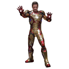 Iron Man 3: Iron Man Mark XLII (2.0): Deluxe: Marvel: Diecast - Hot Toys Action Figure