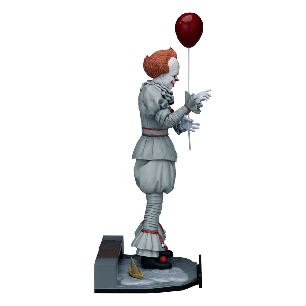 It Chapter Two D-Stage PVC Statue Pennywise 15 cm - Beast Kingdom Toys Statues