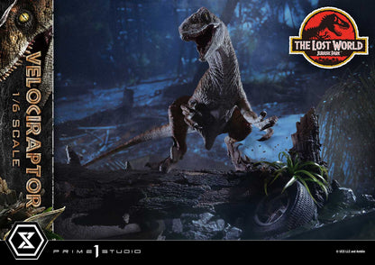 Jurassic Park: The Lost World: Velociraptor: Legacy Museum Collection 1/6 Scale Statue - Prime 1 Studio Statue
