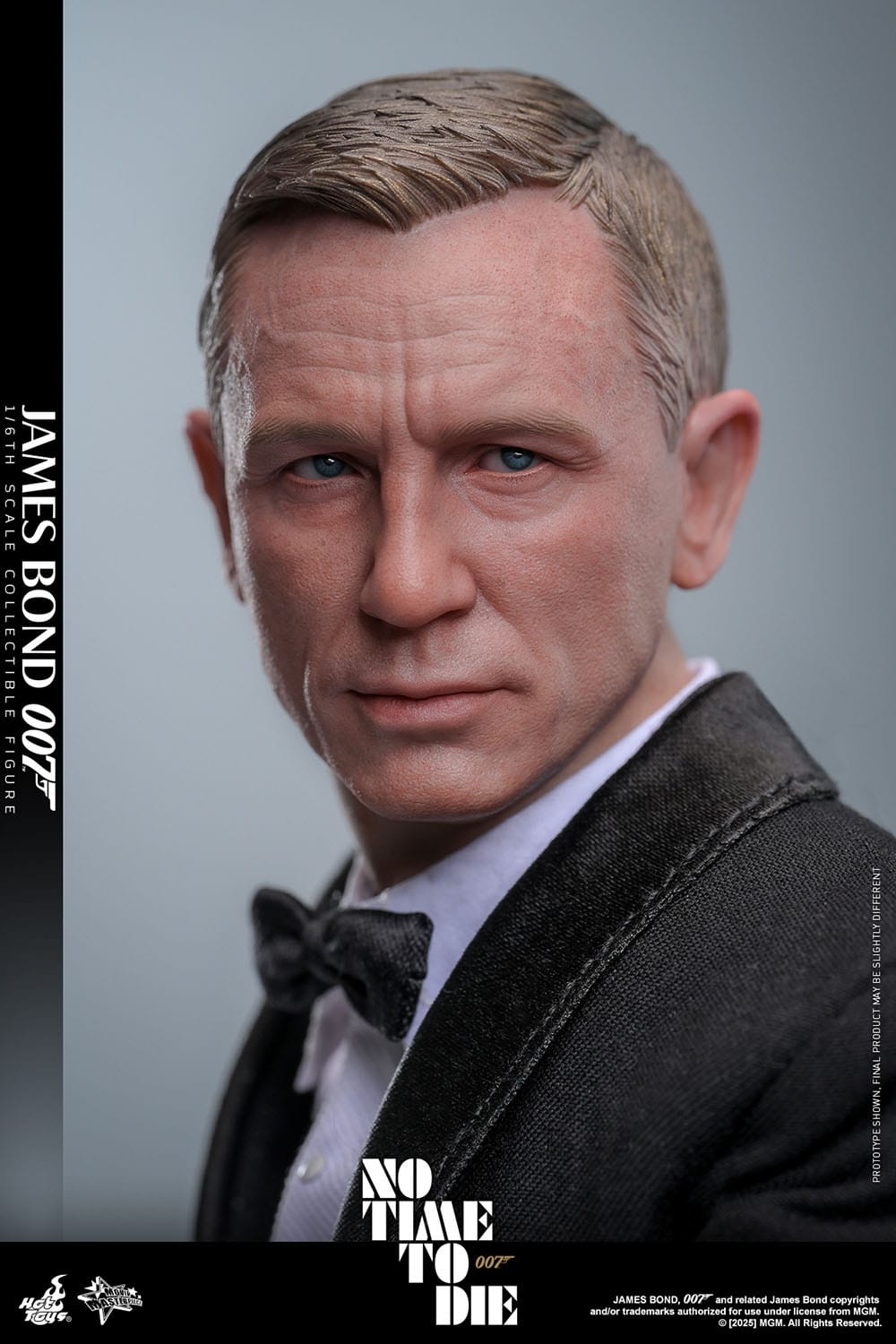 No Time To Die: James Bond: 1/6th - Hot Toys Action Figures