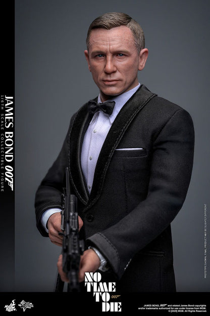 No Time To Die: James Bond: 1/6th - Hot Toys Action Figures