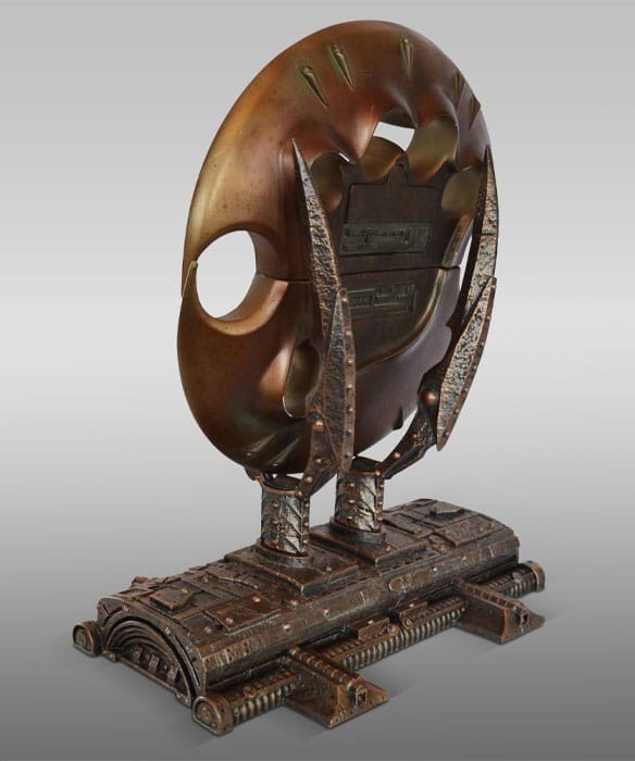 Predator 2: Smart Disc: Life-Size Model Replica - Hollywood Collectibles Group Replicas: 1/1