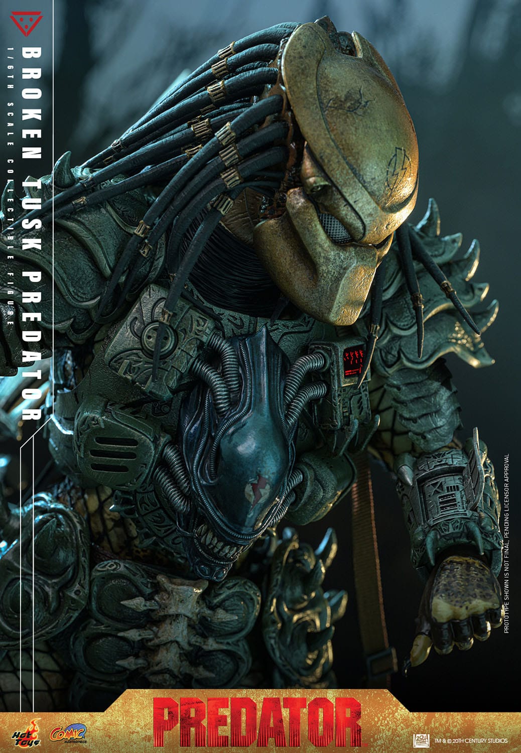 Hot Toys Predator: Broken Tusk Predator: 1/6th — Official Stockist