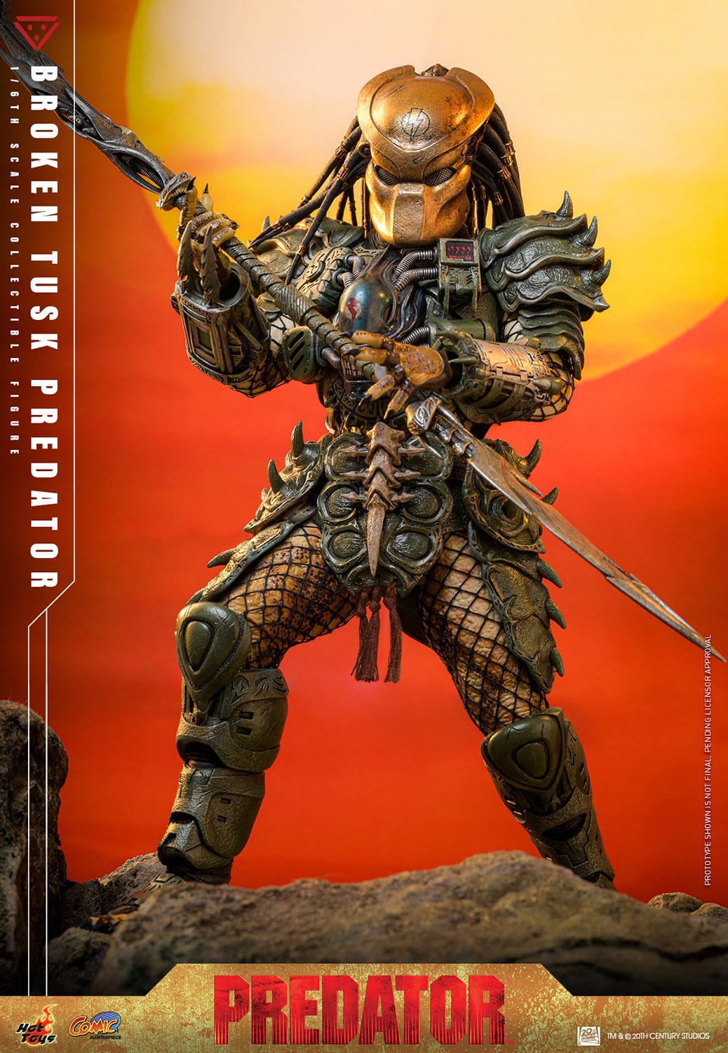Predator: Broken Tusk Predator: 1/6th Scale Action Figure - Hot Toys Action Figure