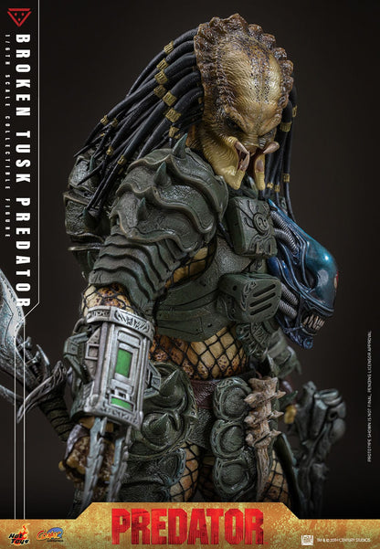 Predator: Broken Tusk Predator: 1/6th Scale Action Figure - Hot Toys Action Figure