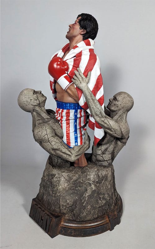 Rocky IV: Rocky Balboa: 1/4 Statue - Hollywood Collectibles Group Statue