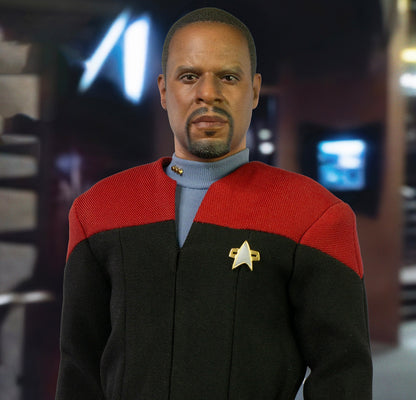 Star Trek: Deep Space Nine: Commander Benjamin Sisko: Exo-6 - EXO-6 Action Figure