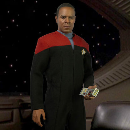 Star Trek: Deep Space Nine: Commander Benjamin Sisko: Exo-6 - EXO-6 Action Figure