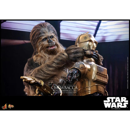 Star Wars: Episode V: The Empire Strikes Back: Chewbacca With Disassembled C-3PO - Hot Toys Action Figure