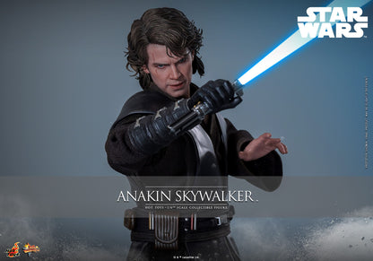 Star Wars: Revenge Of The Sith: Anakin Skywalker: 1/6th Scale Action Figure - Hot Toys Action Figure