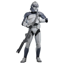 Star Wars: The Clone Wars: Battalion Wolfpack Clone Trooper: 1/6th Scale Action Figure - Hot Toys Action Figure
