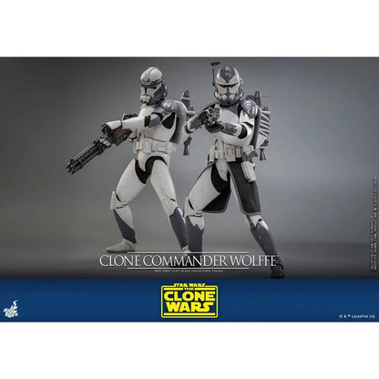 Star Wars: The Clone Wars: Clone Commander Wolffe: 1/6th - Hot Toys Action Figures