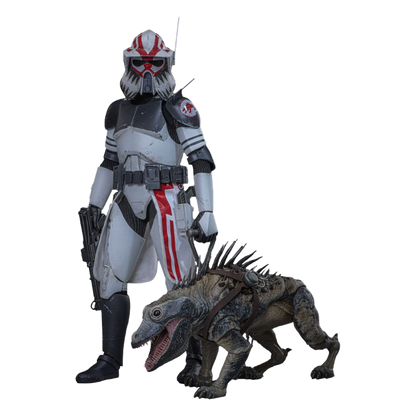 Star Wars: The Clone Wars: Sergeant Hound: 1/6th - Hot Toys Action Figures