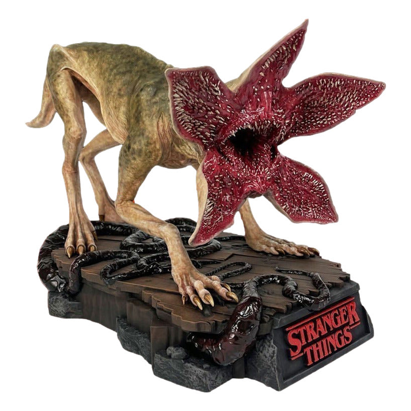 Stranger Things Demodog 1:4 Statue - Hollywood Collectibles Group Statues
