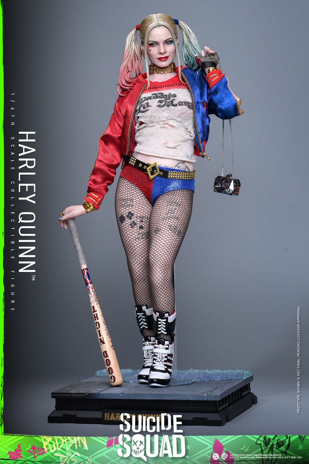 Suicide Squad (2016): Harley Quinn: 1/6th - Hot Toys Action Figures