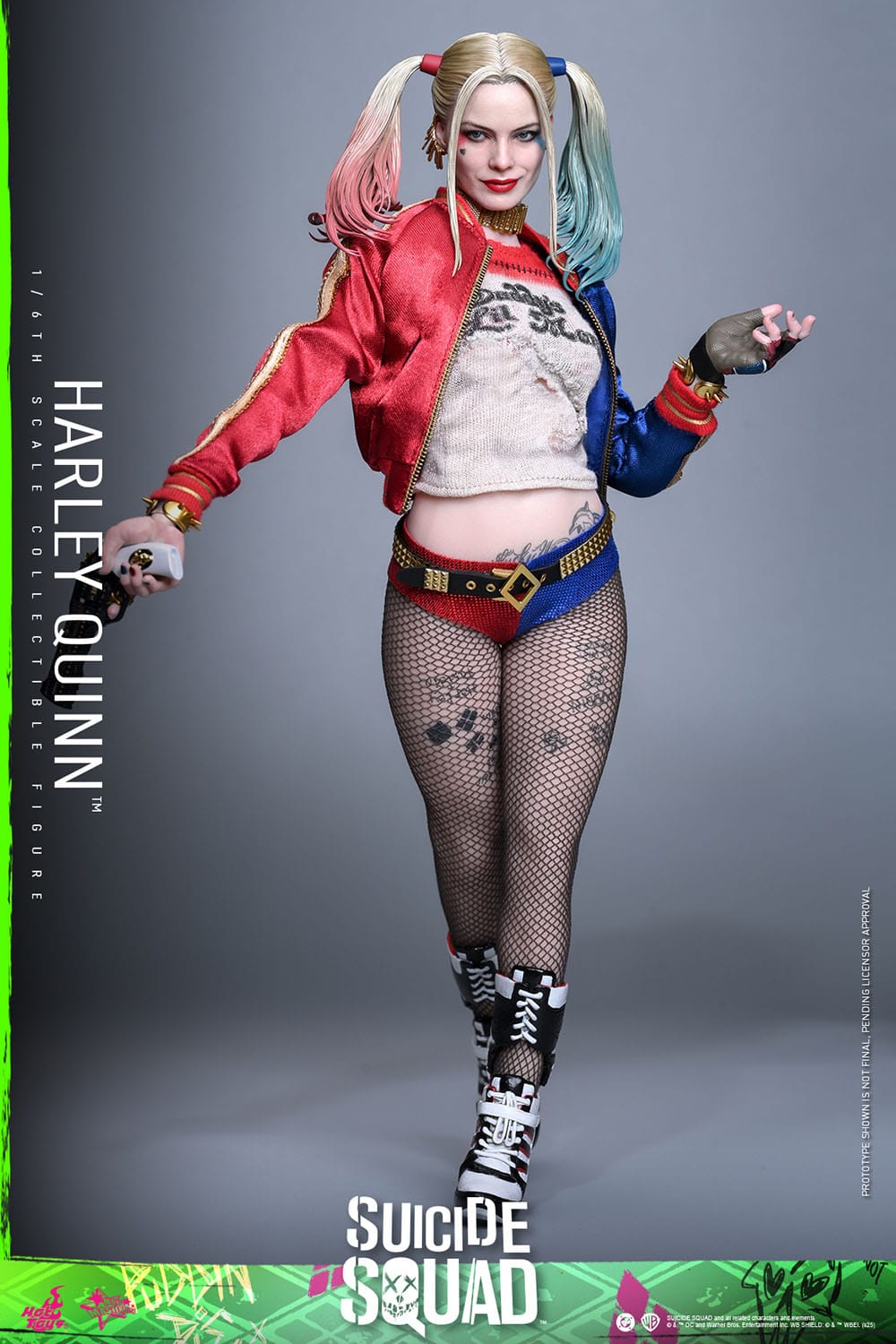 Suicide Squad (2016): Harley Quinn: 1/6th - Hot Toys Action Figures